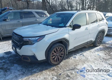 2025 Subaru Forester Sport z USA, uszkodzony, nr VIN JF2SLDFCXSH577584